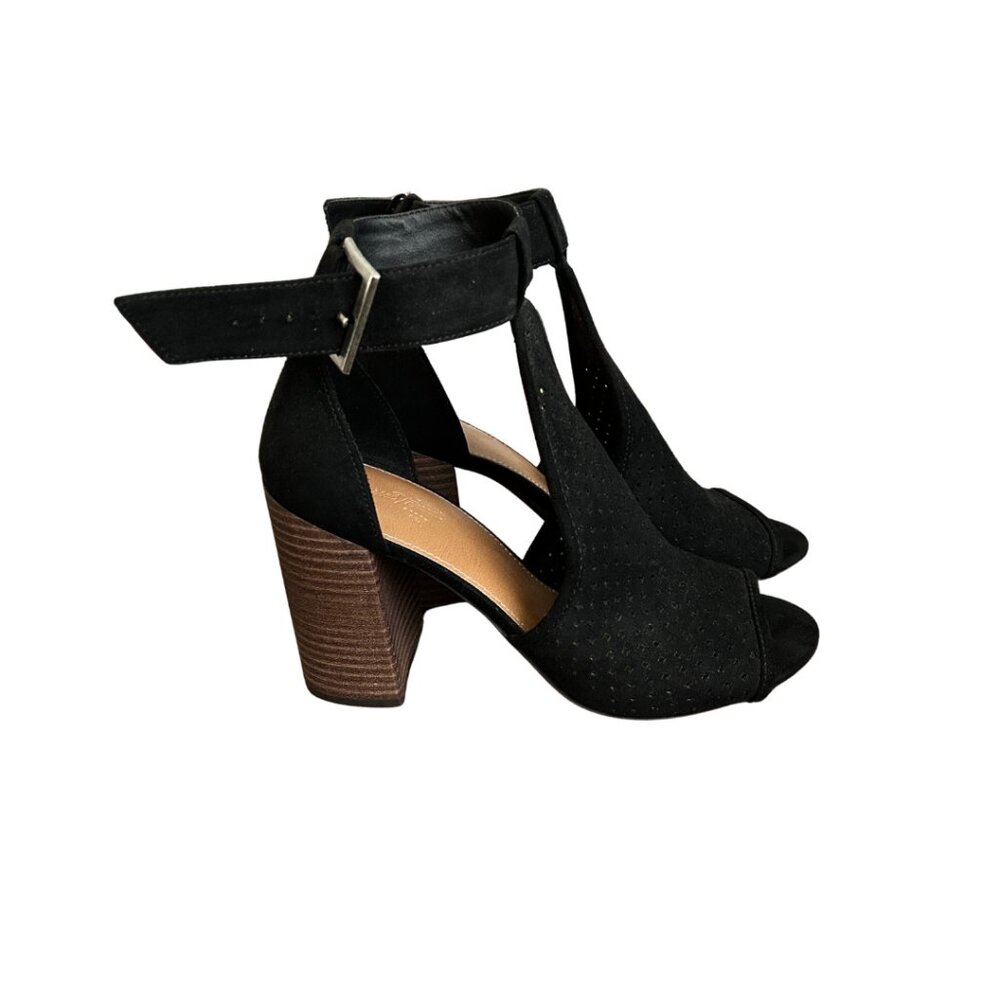 Universal Thread Black Suede Perforated Peep Toe … - image 2